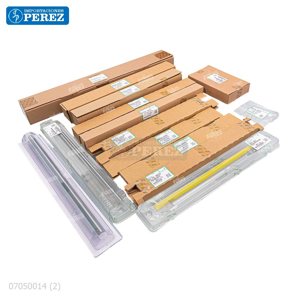 Kit Mantenimiento Kit x14 - 01 Manta Siliconada + 01 Joint Limpieza + 01 Brush Transferencia + 01 Cuchilla Transferencia + 01 Cuchilla Faja + 01 Cera Transferencia + 01 Cuchilla Lubricante + 01 Filtro + 01 Cuchilla Colector + 01 Cera Transferencia + 01 Brush Cilindro + 01 Cuchilla Cilindro + 01 Corona Separación + 01 Cera Rodillo Transferencia [Original - Ricoh]